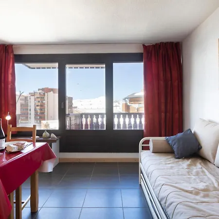 Les Glaciers By Interhome Apartment Val Thorens